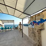 Сasa de vacaciones Island House